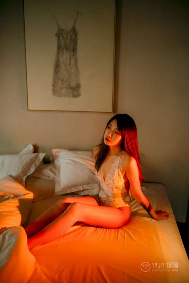 我们在黑夜中相拥