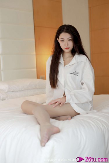 男女打扑克